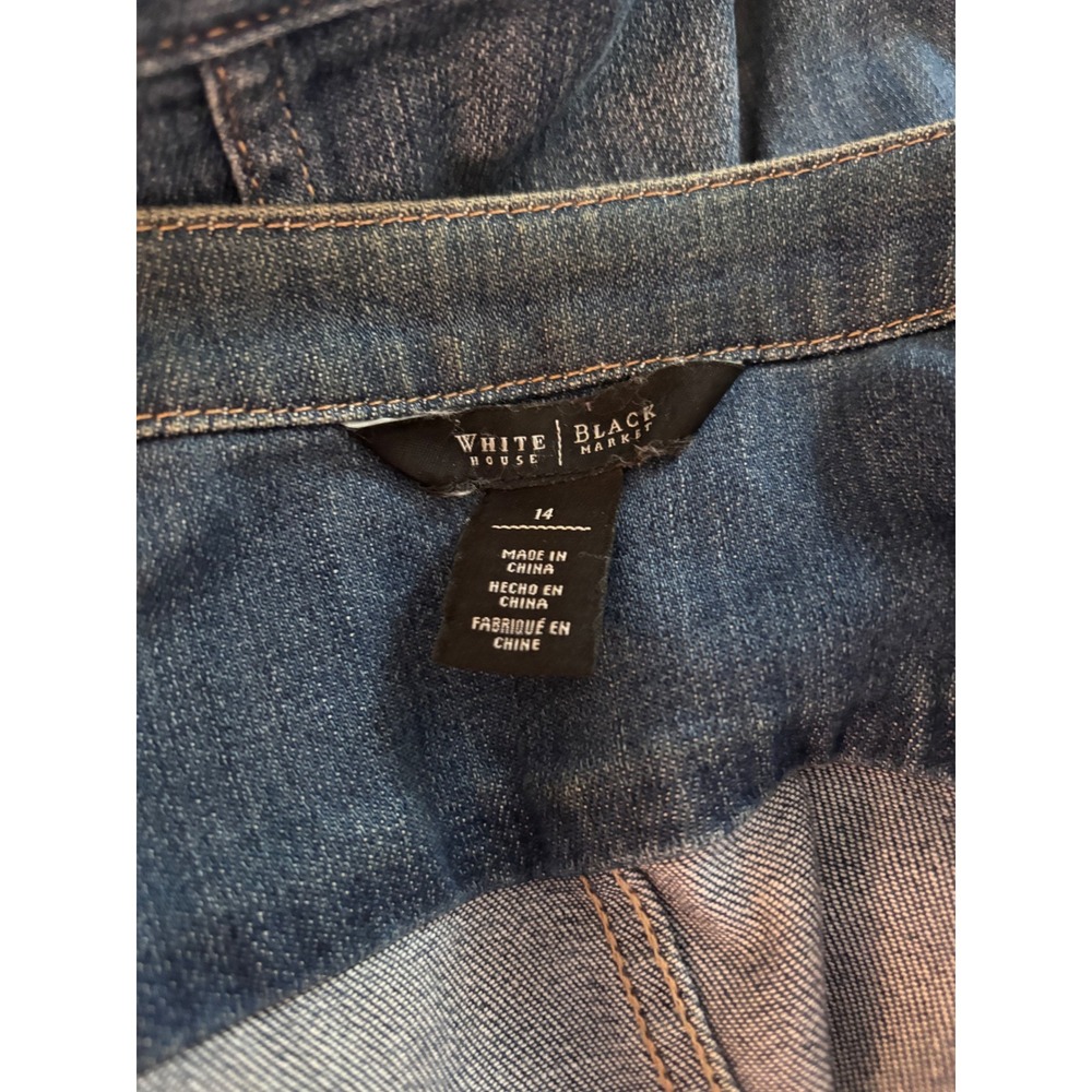White House Black Market WHBM Cropped Denim Jacket Blue Wash Size 14 - Picture 2 of 12